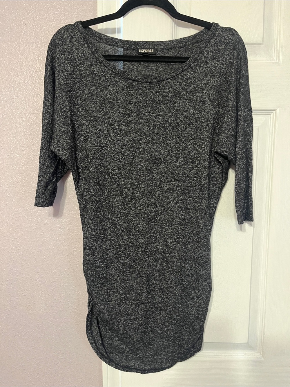 Express Women’s Charcoal Scoop Neck Tunic